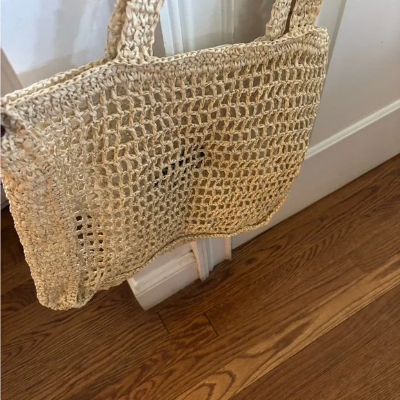 NWT 
From Calvin Klein collection the Castañer 
Natura Bisse tote bag! - Picture 12 of 15